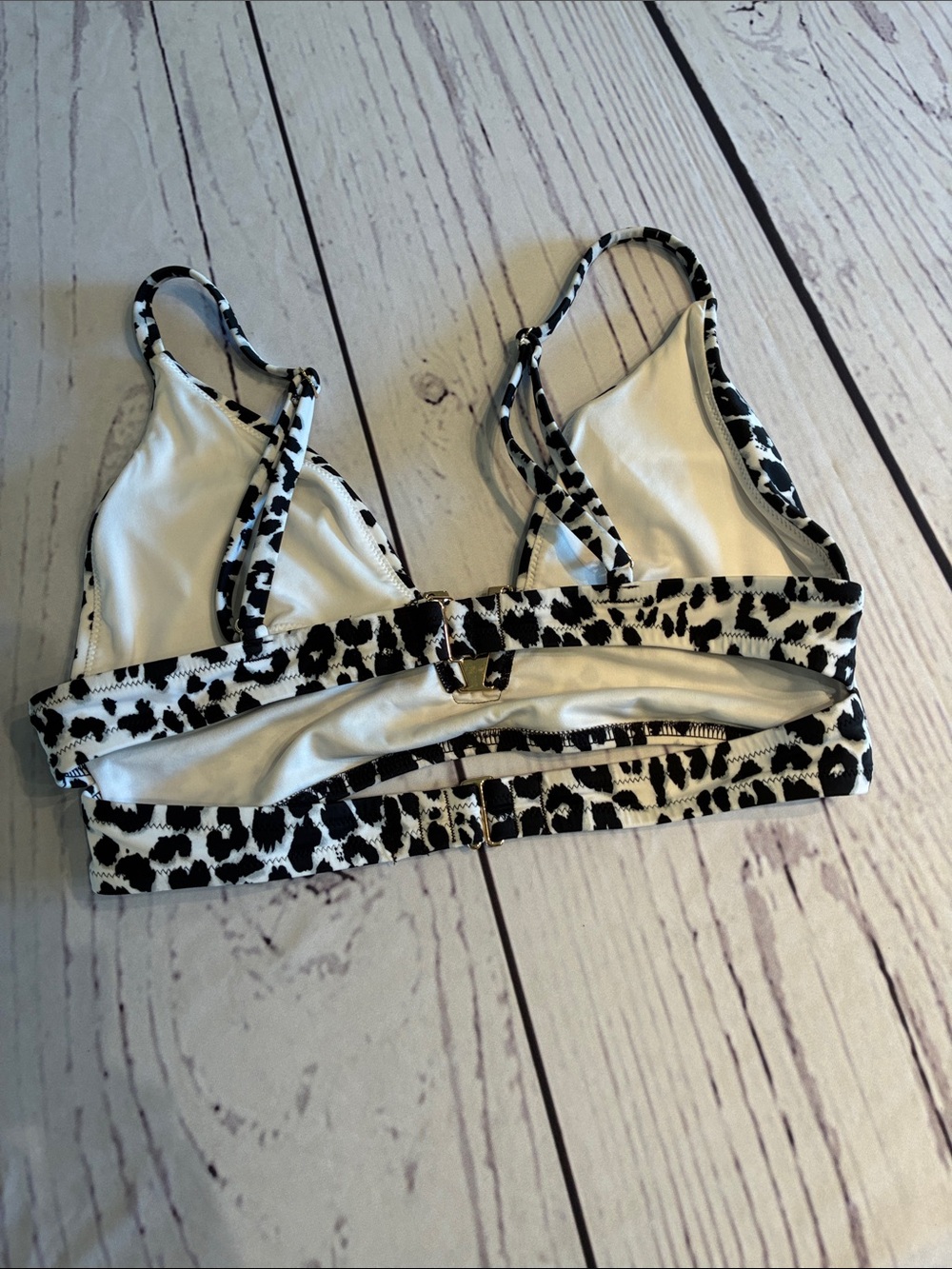 🎉NEW LISTING!🎉Leopard Print Bikini Top - Black & White - Picture 4 of 7